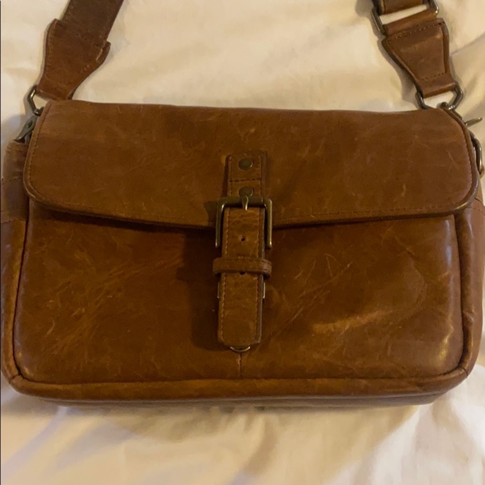 Ona Bowrey Leather Cognac